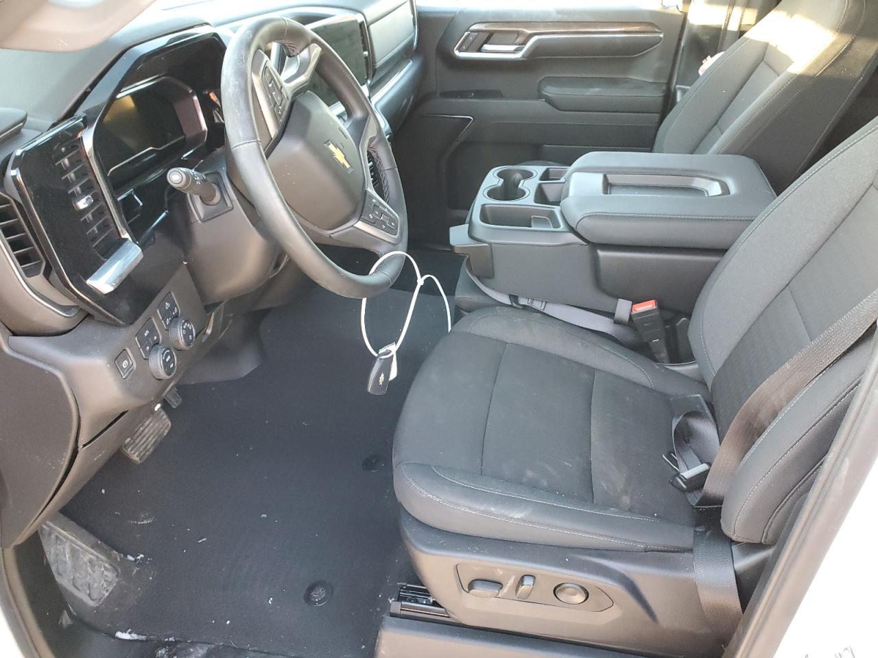 2024 CHEVROLET SILVERADO - Image 7