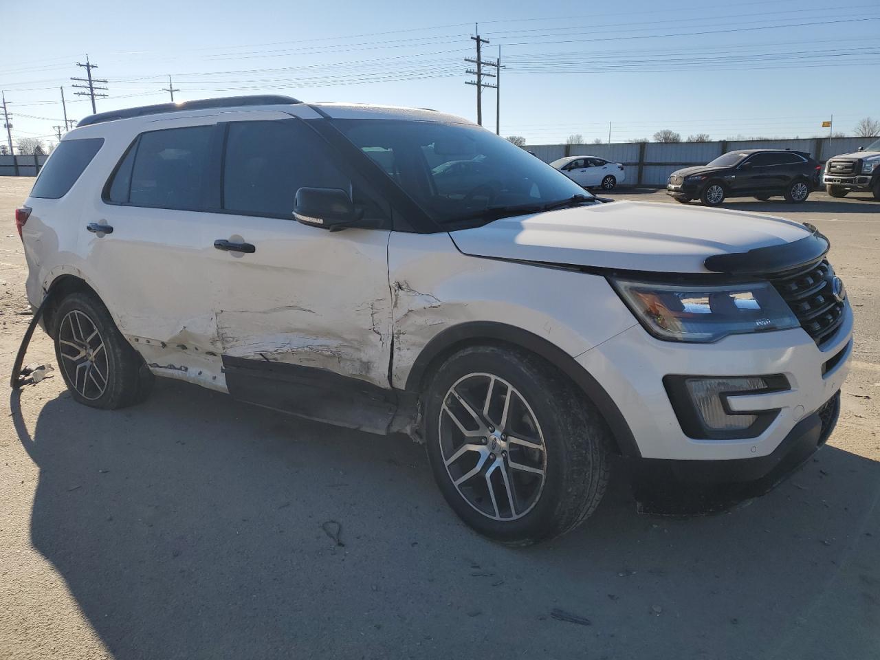 2017 FORD EXPLORER S - Image 4