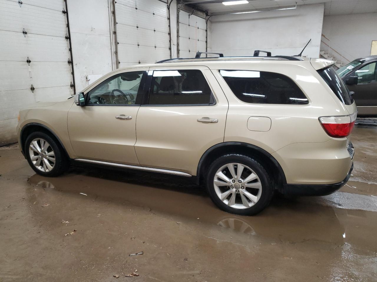 2011 DODGE DURANGO CR - Image 2