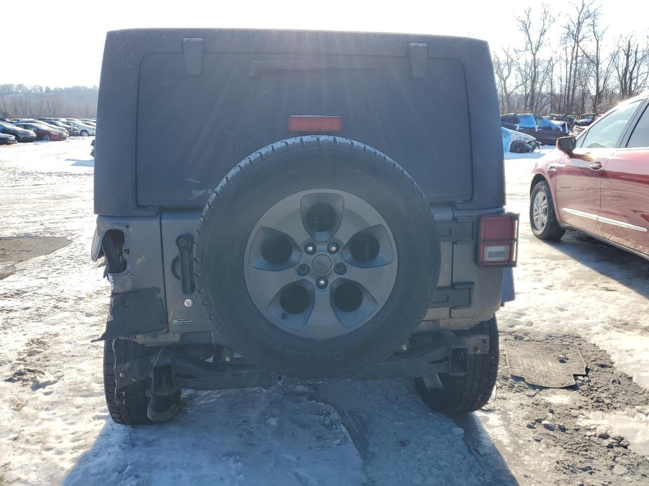 2017 JEEP WRANGLER U - Фото 6