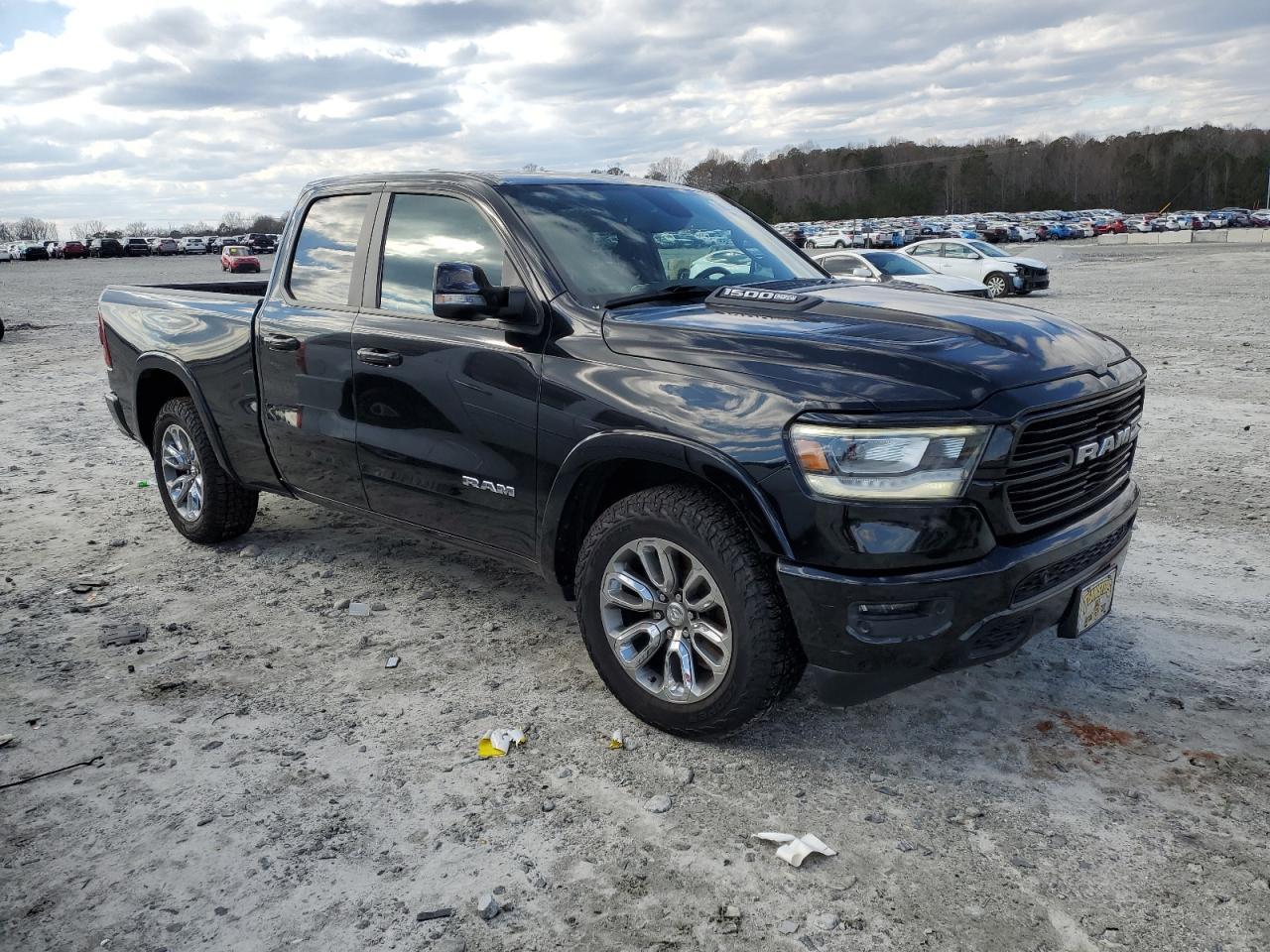 2019 RAM 1500 LARAM - Фото 4