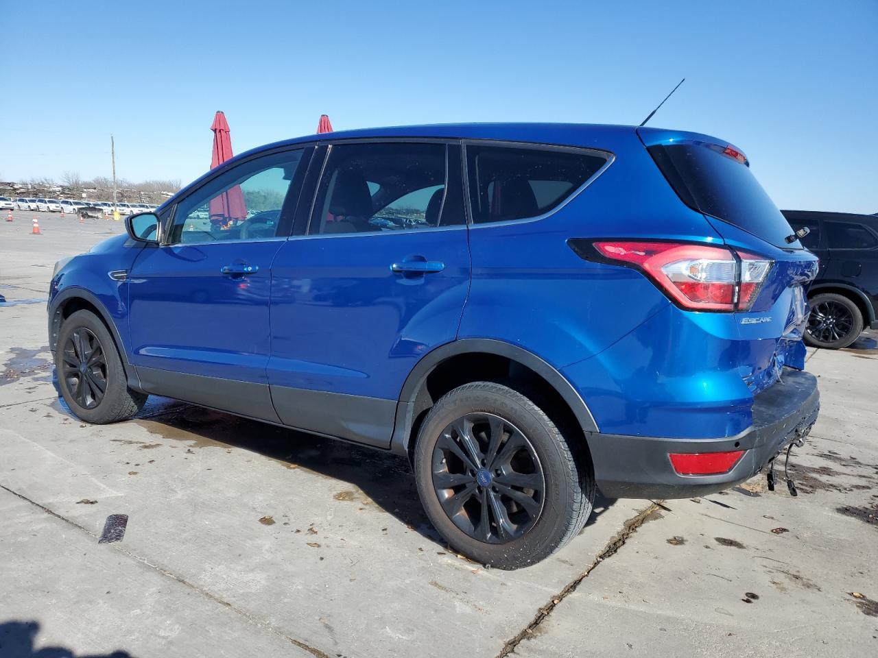 2017 FORD ESCAPE SE - Фото 2