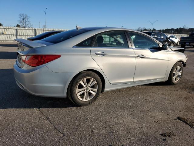 2011 HYUNDAI SONATA GLS - Image 3