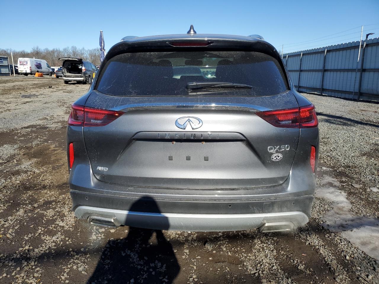 2019 INFINITI QX50 ESSEN - Image 6