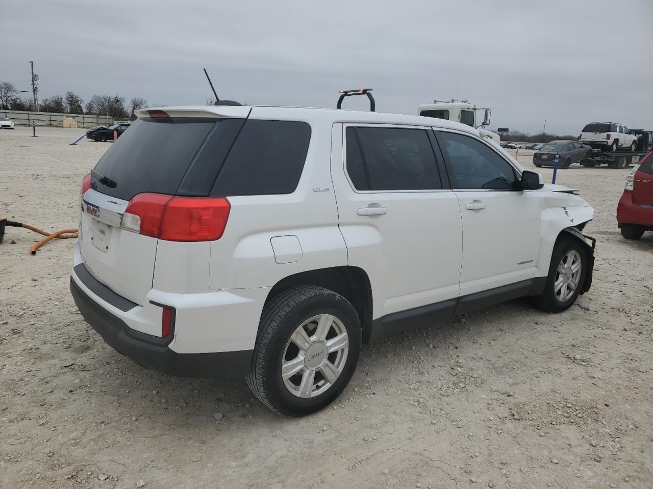 2016 GMC TERRAIN SL - Image 3