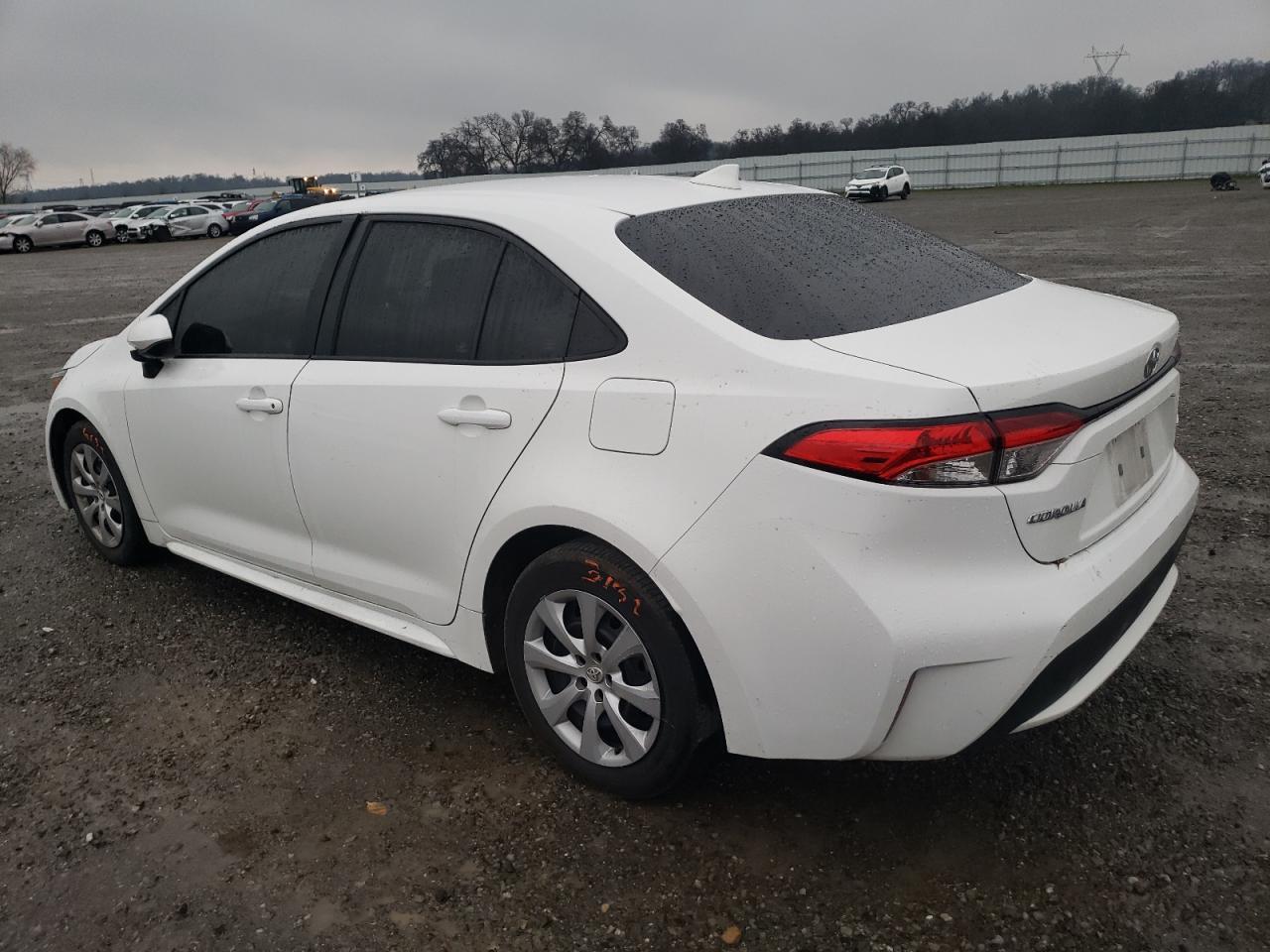 2021 TOYOTA COROLLA LE - Image 2