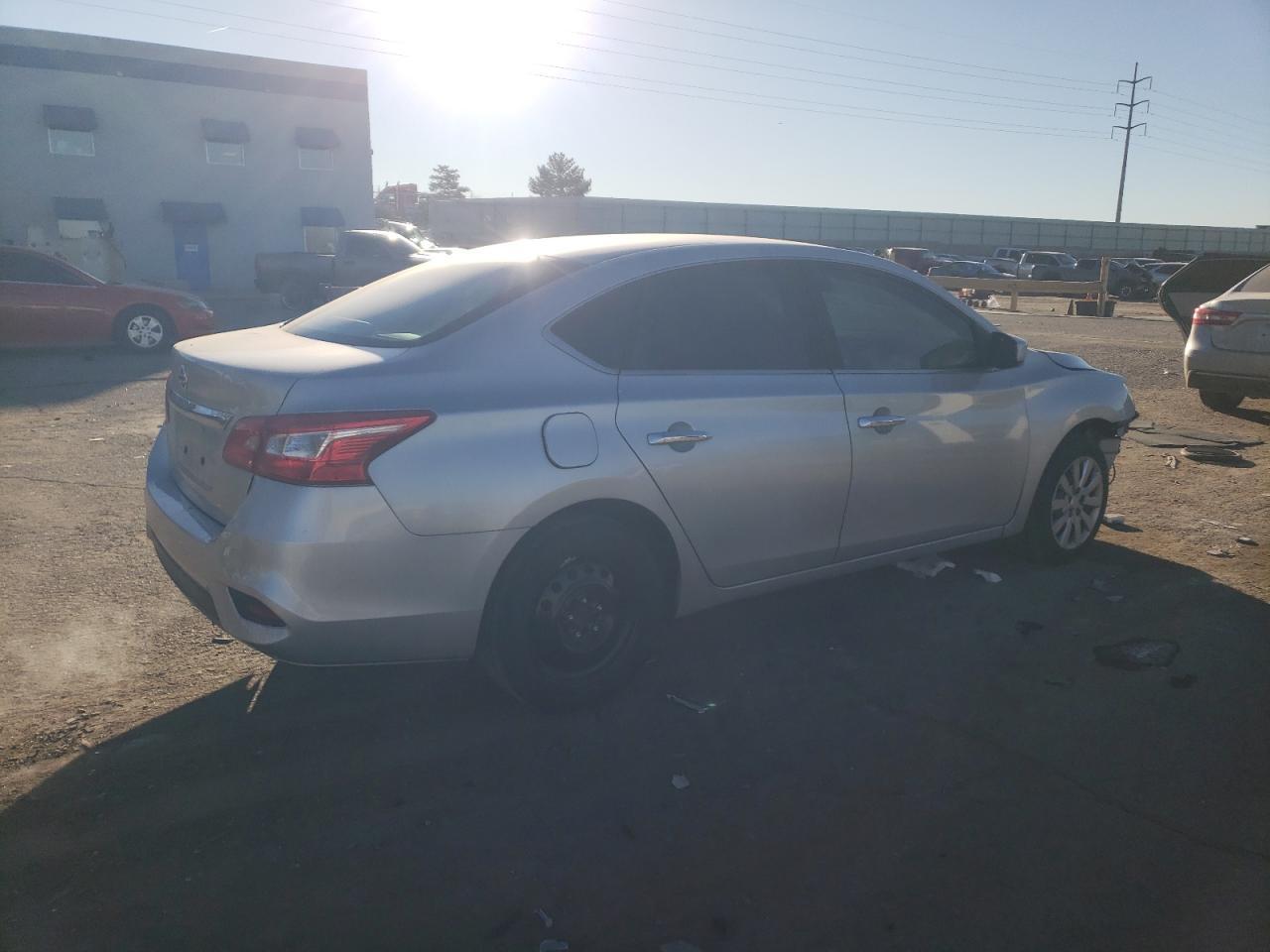 2017 NISSAN SENTRA S - Фото 3