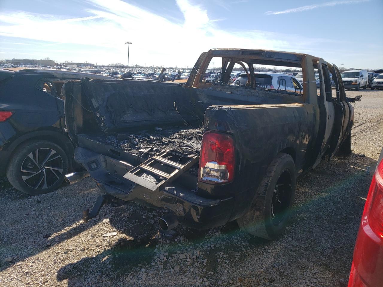 2014 RAM 1500 ST - Фото 3
