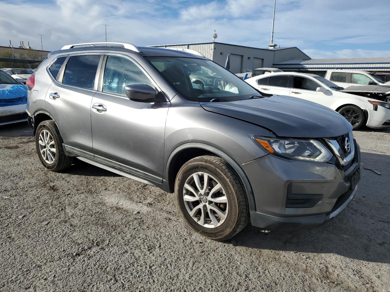2017 NISSAN ROGUE S - Image 4