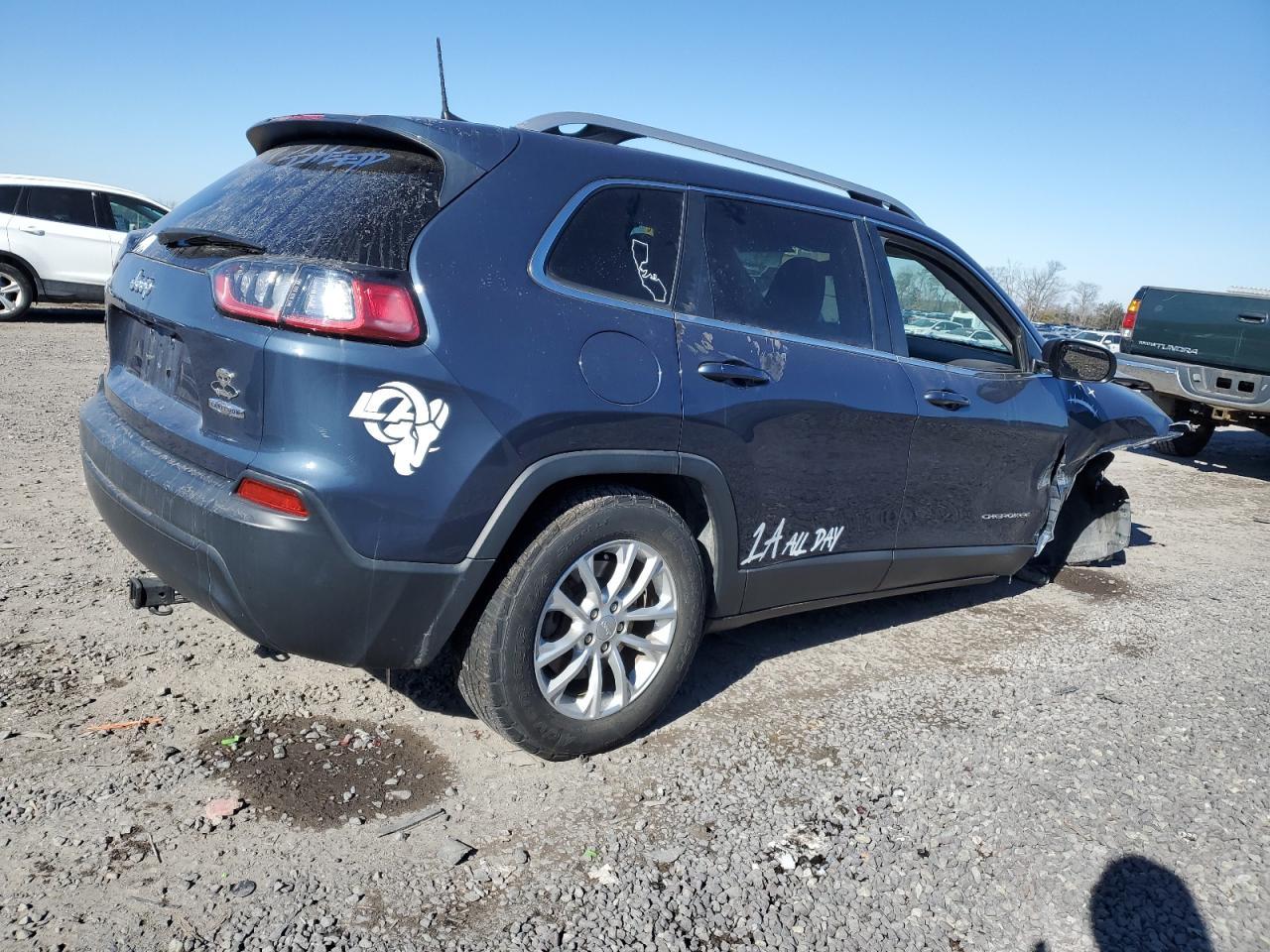 2019 JEEP CHEROKEE L - Фото 3