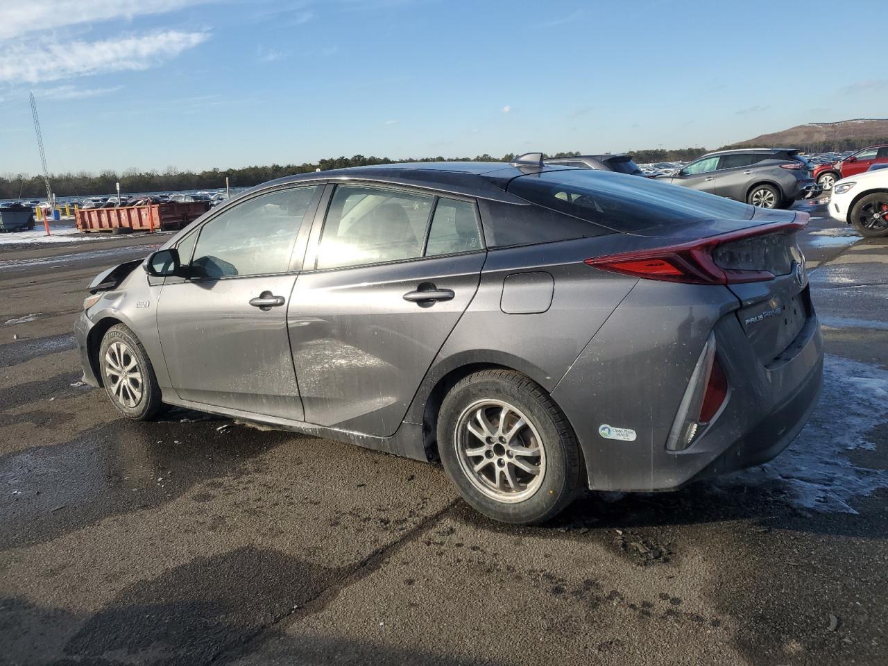 2022 TOYOTA PRIUS PRIM - Image 2
