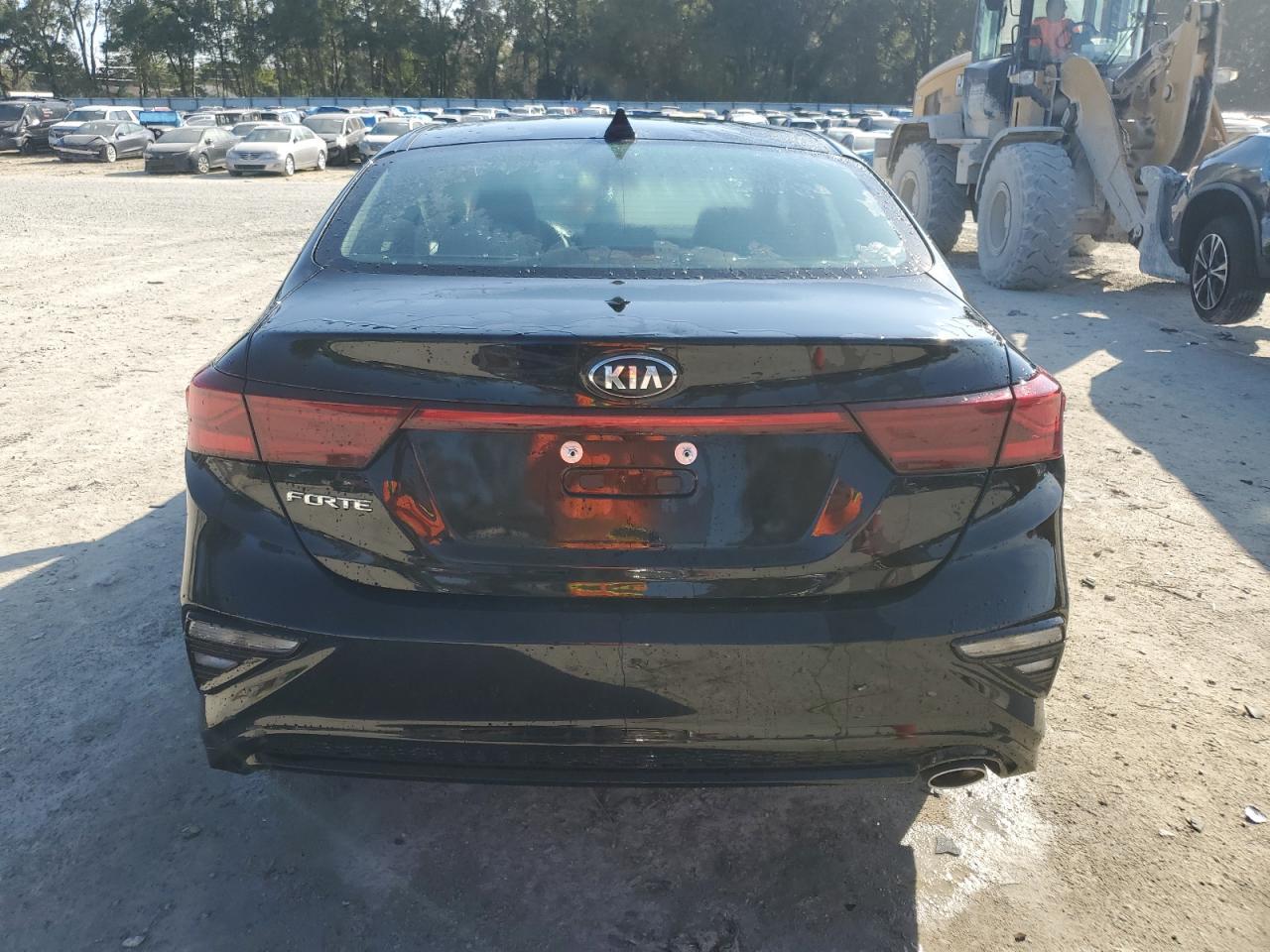 2021 KIA FORTE FE - Image 6