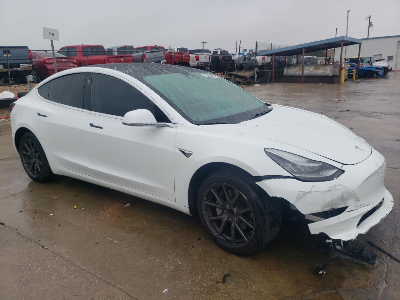 2019 TESLA MODEL 3 - Image 4