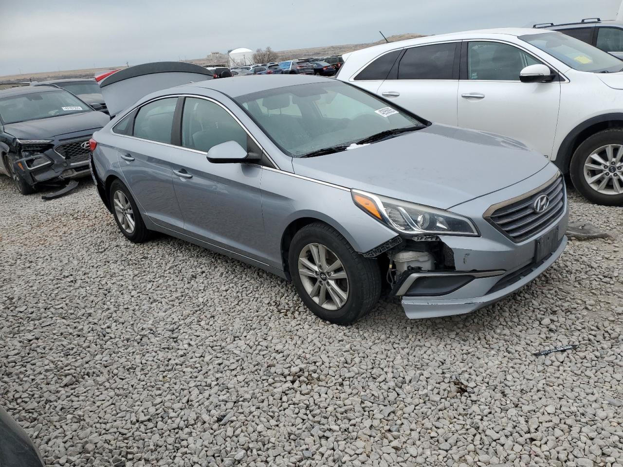 2017 HYUNDAI SONATA SE - Фото 4