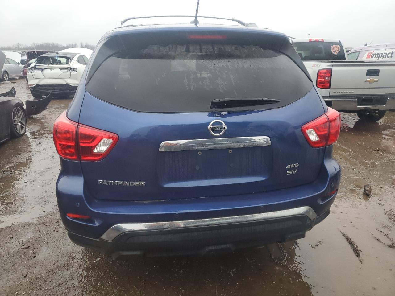 2017 NISSAN PATHFINDER - Фото 6
