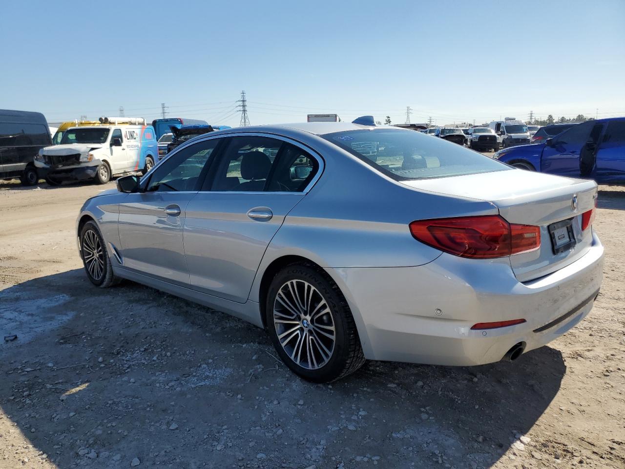 2018 BMW 530 I - Фото 2