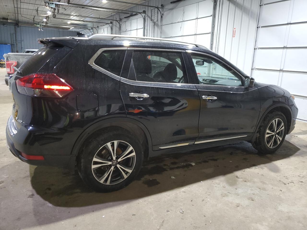 2018 NISSAN ROGUE S - Фото 3