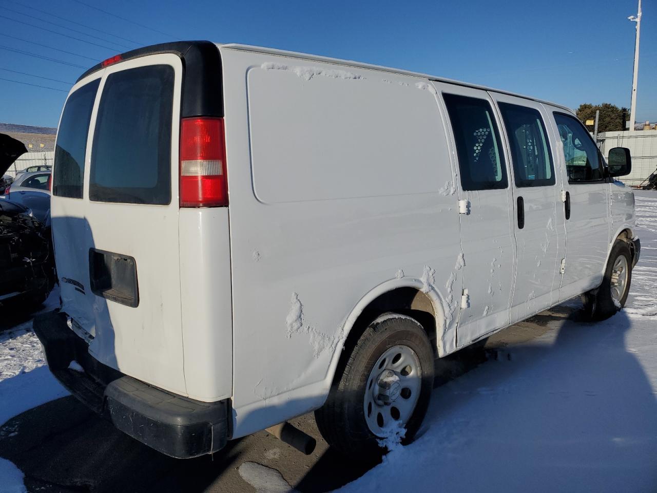 2014 CHEVROLET EXPRESS G1 - Image 3