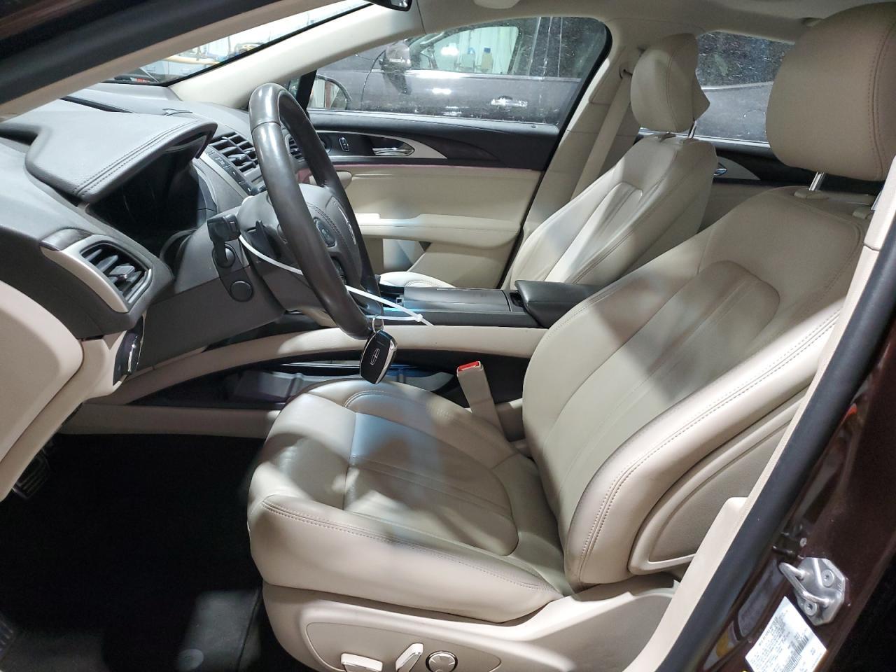 2019 LINCOLN MKZ RESERV - Image 7