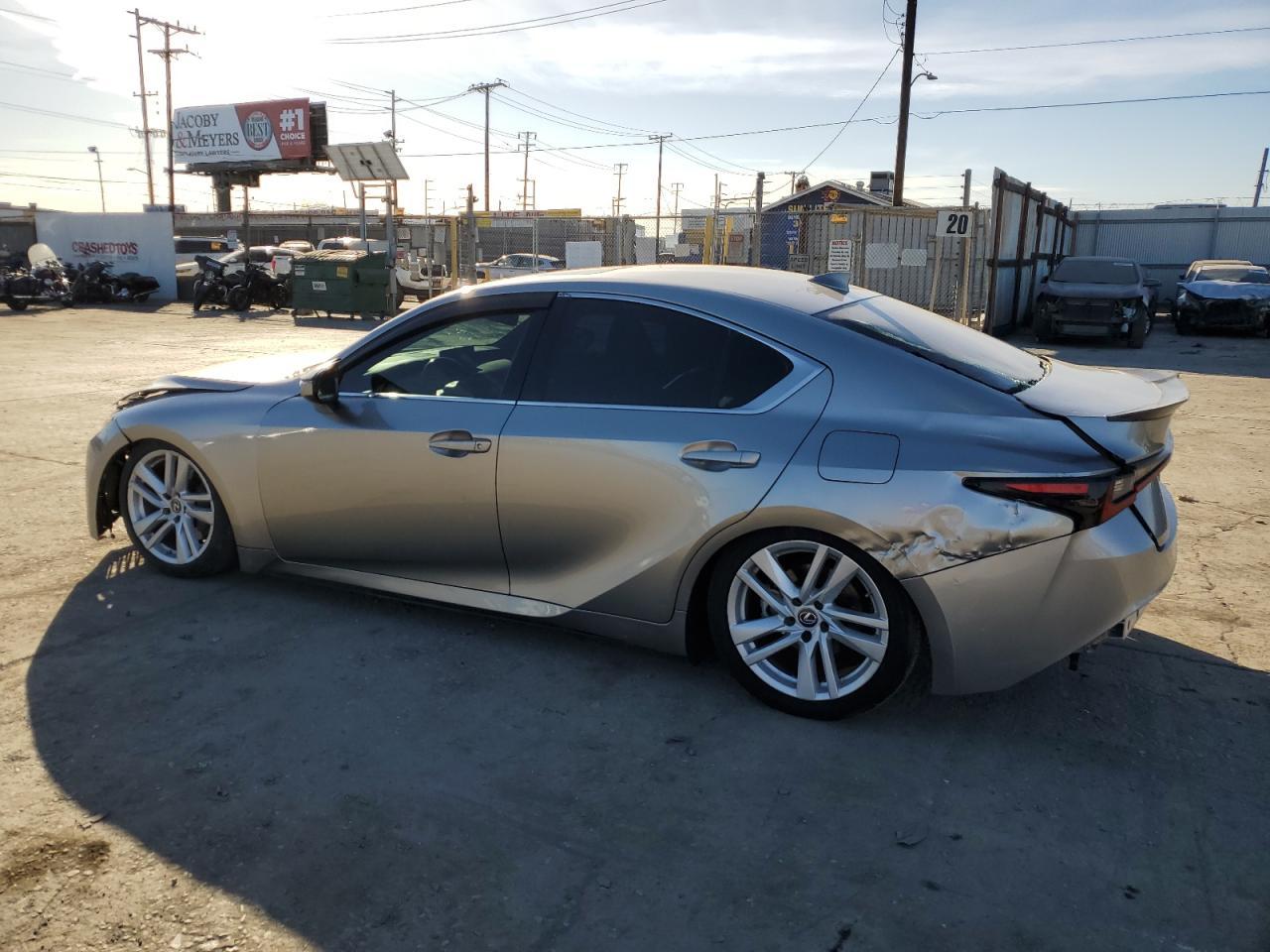 2021 LEXUS IS 300 - Image 2