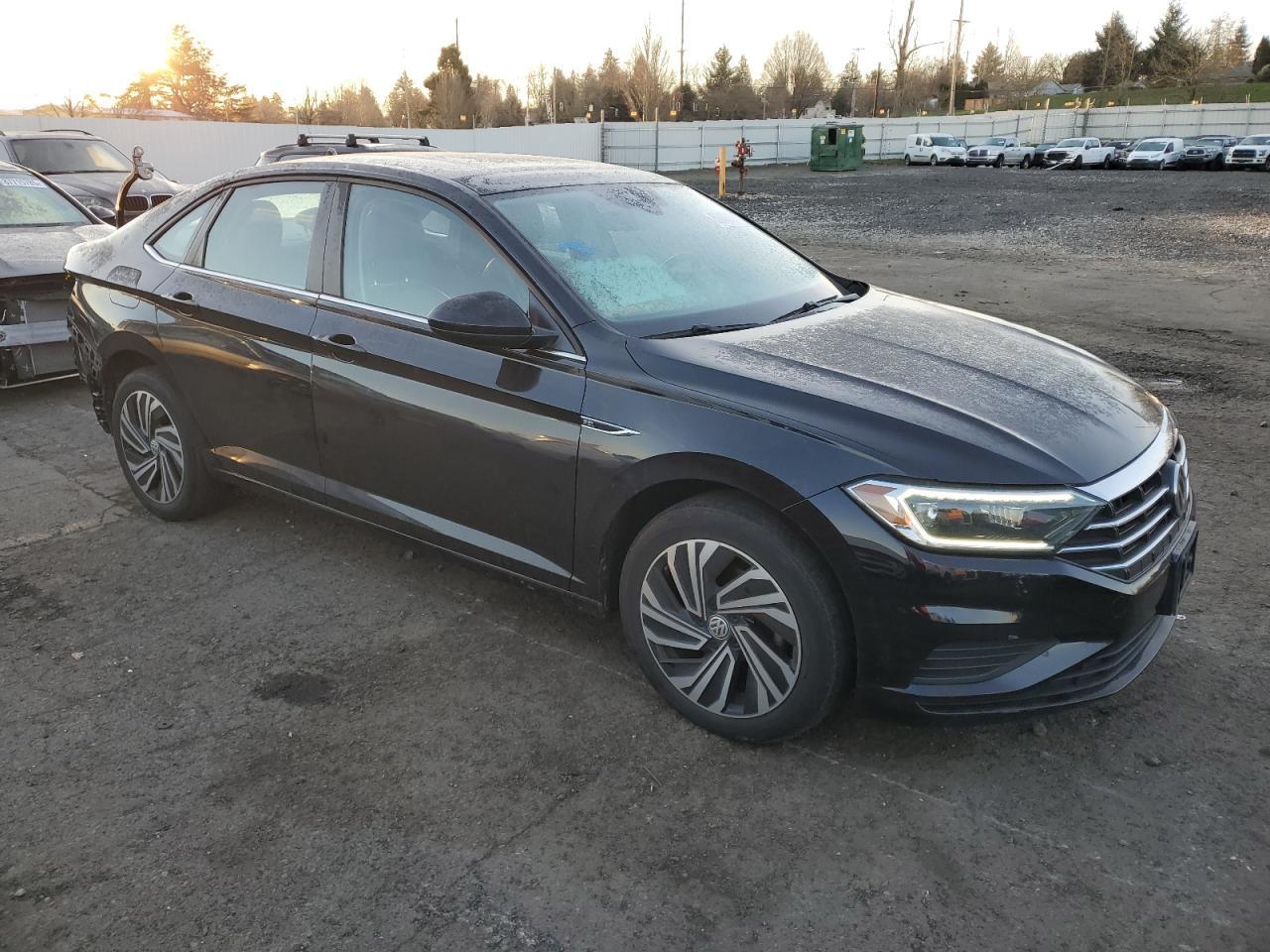 2020 VOLKSWAGEN JETTA SEL - Фото 4