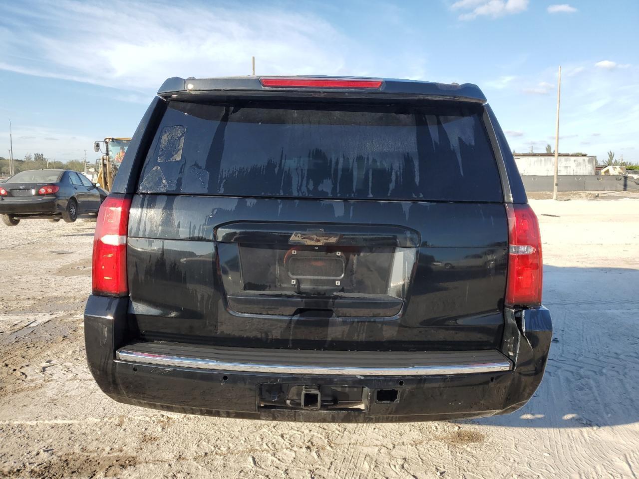 2015 CHEVROLET SUBURBAN C - Фото 6