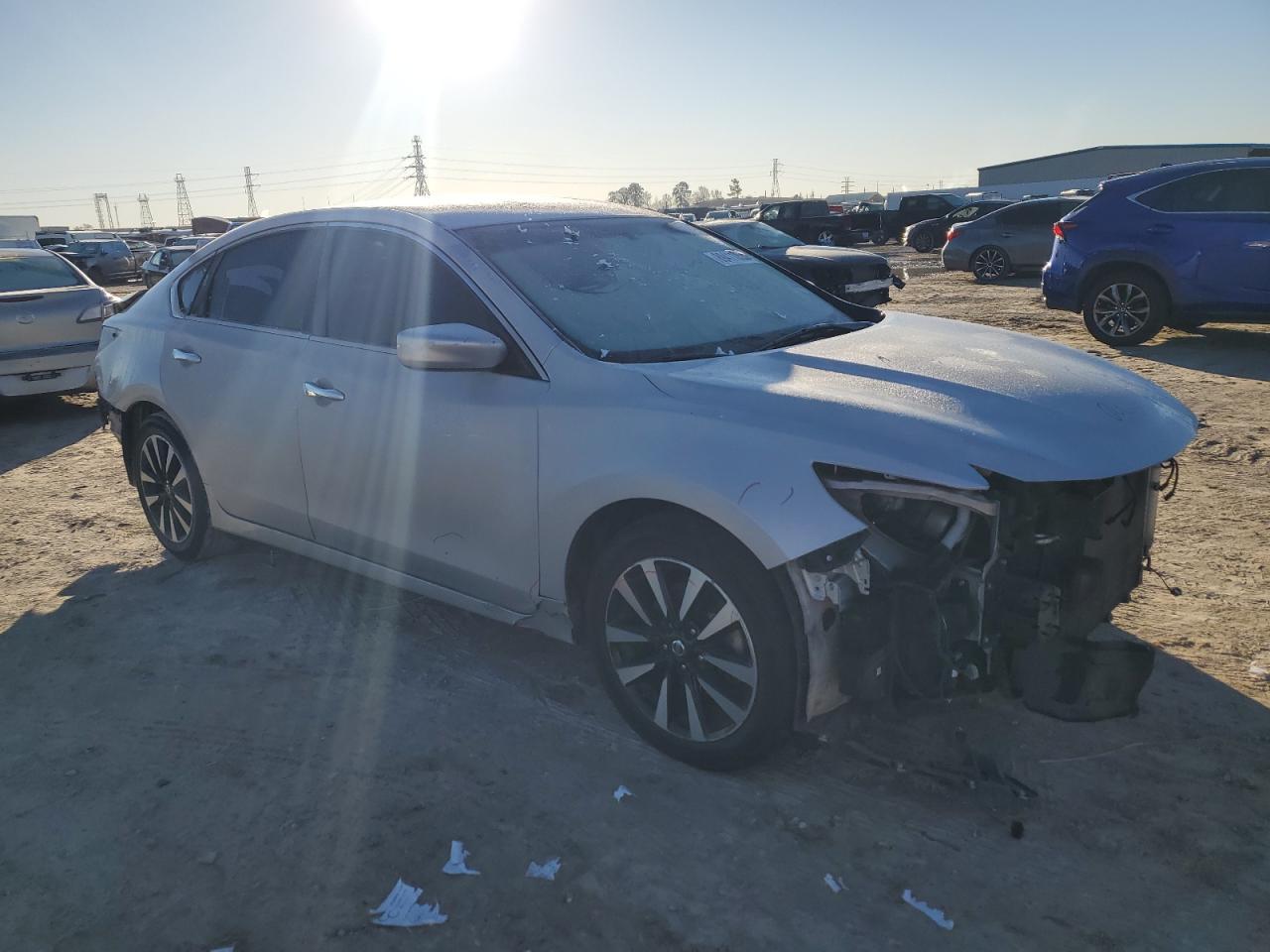 2018 NISSAN ALTIMA 2.5 - Фото 4