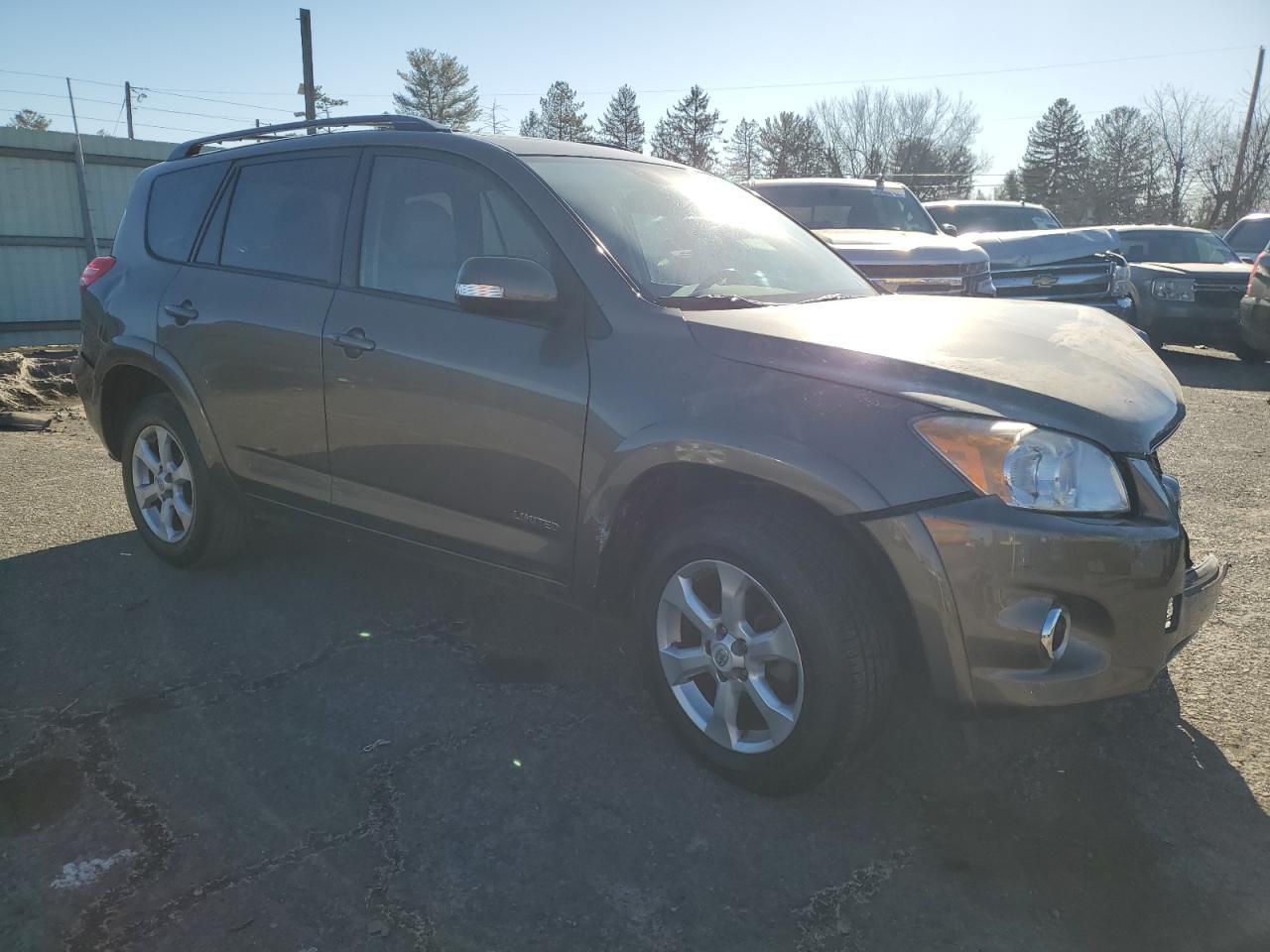 2011 TOYOTA RAV4 LIMIT - Фото 4