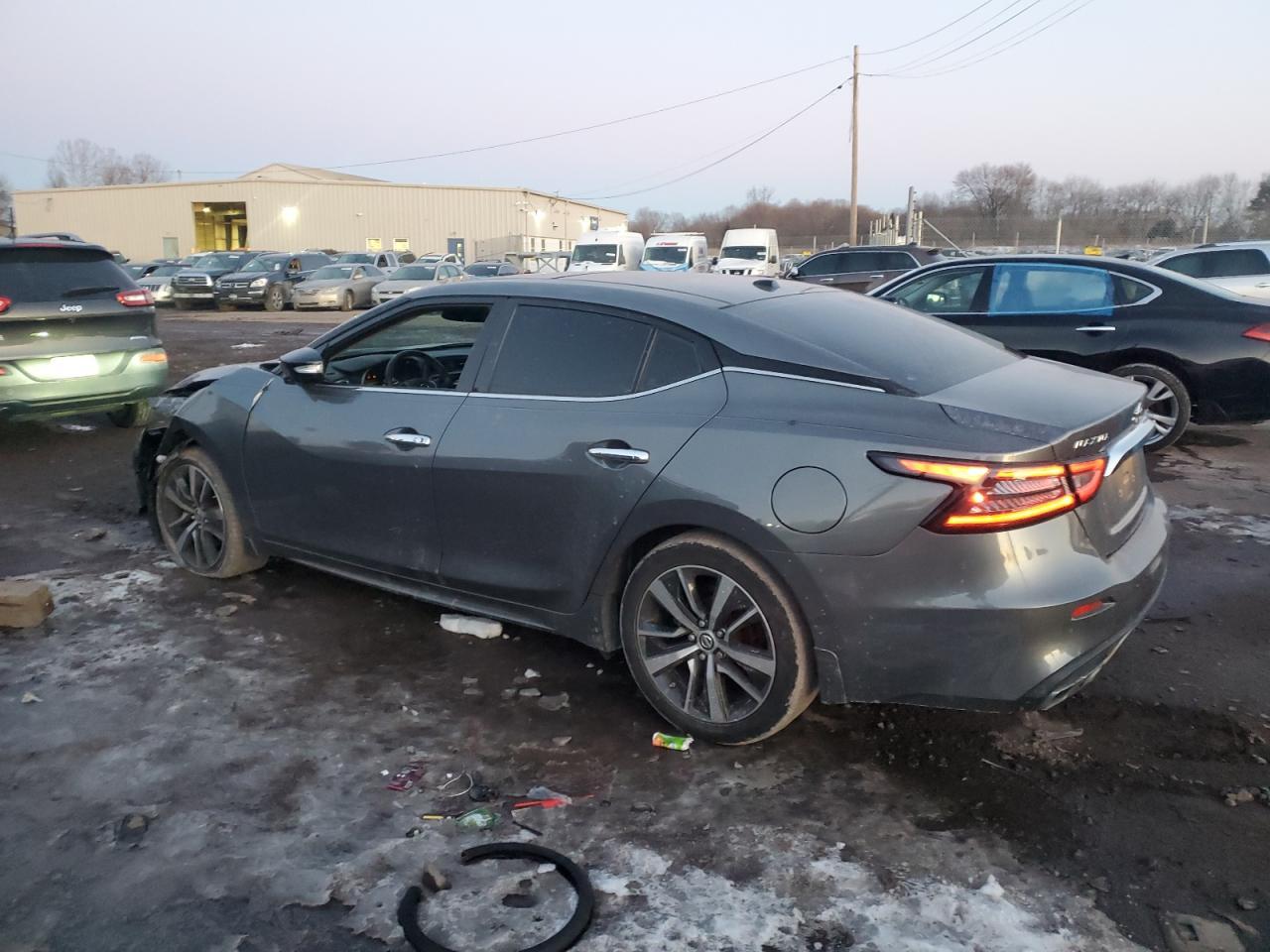 2019 NISSAN MAXIMA S - Image 2
