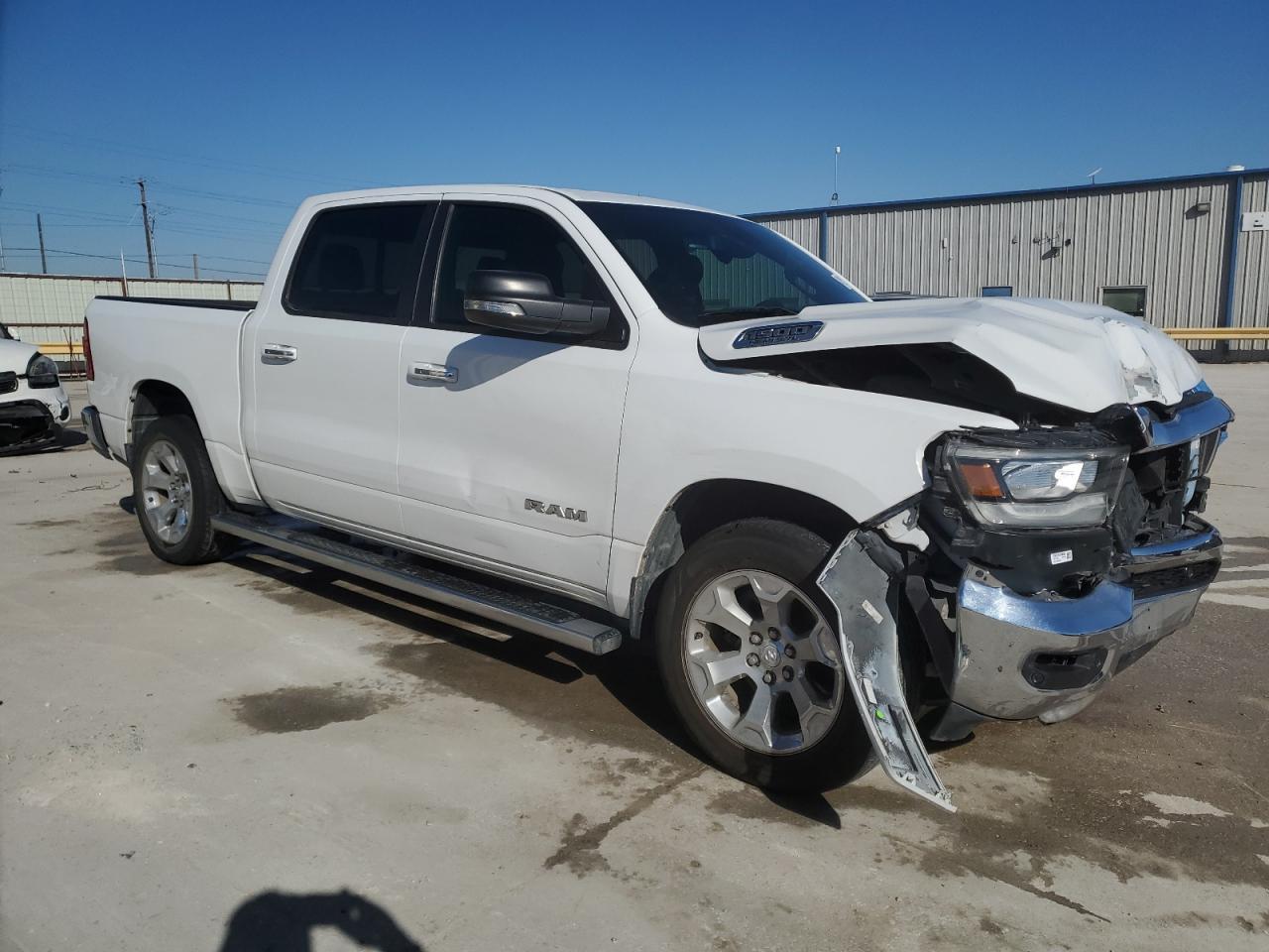 2019 RAM 1500 BIG H - Image 4