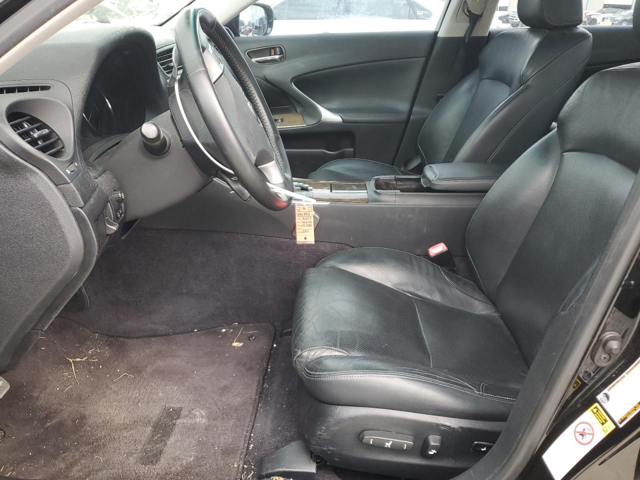 2011 LEXUS IS 250 - Image 7