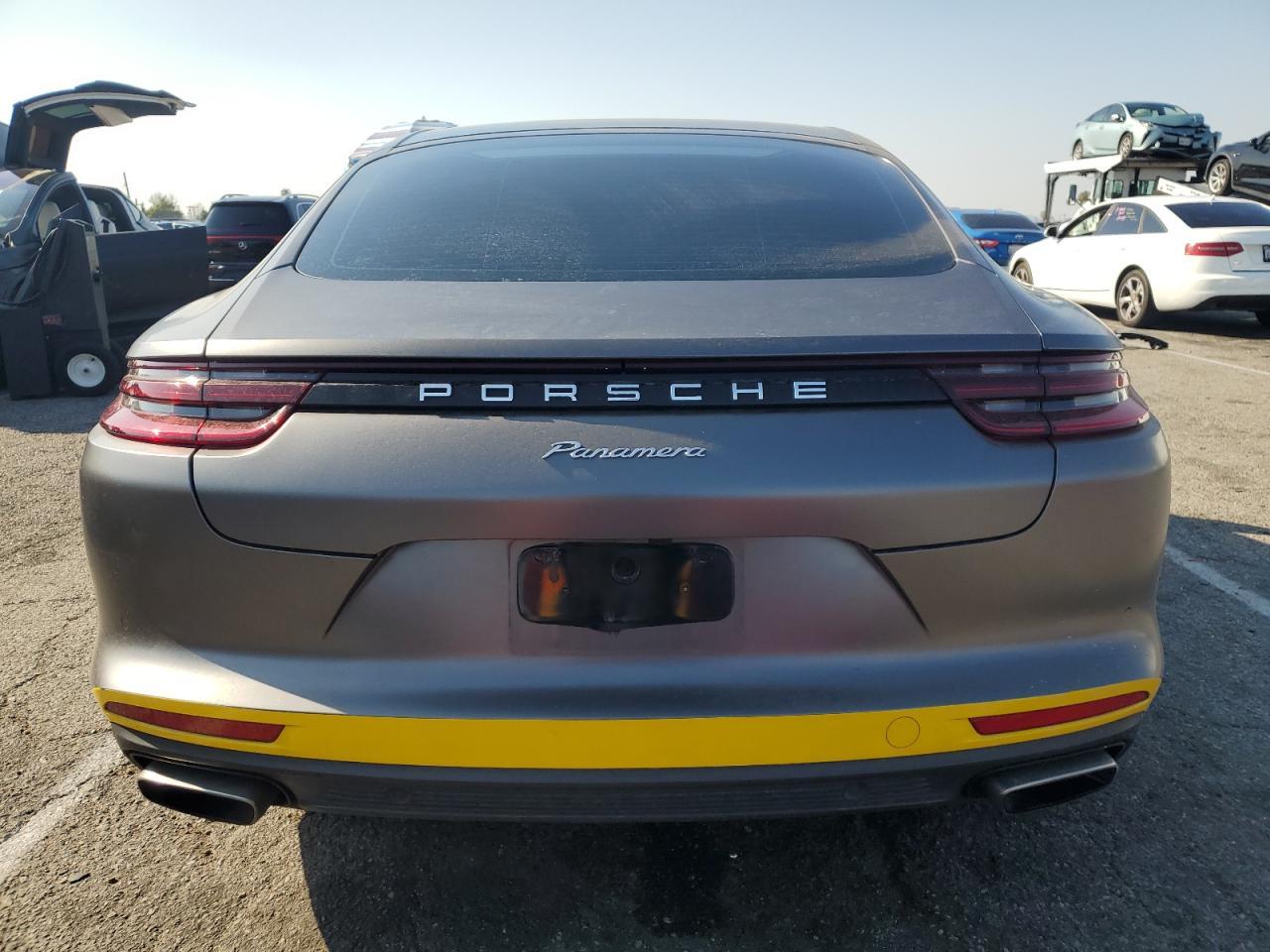 2018 PORSCHE PANAMERA 4 - Фото 6