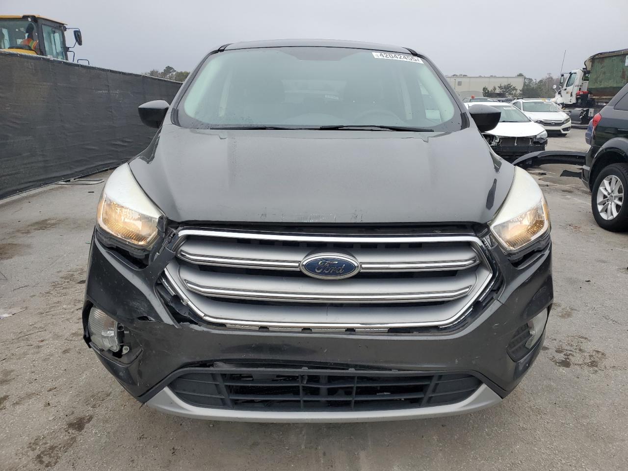 2017 FORD ESCAPE SE - Image 5