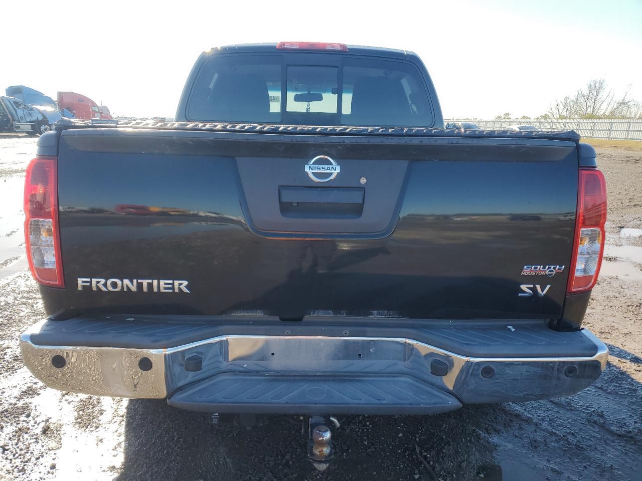 2017 NISSAN FRONTIER S - Фото 6