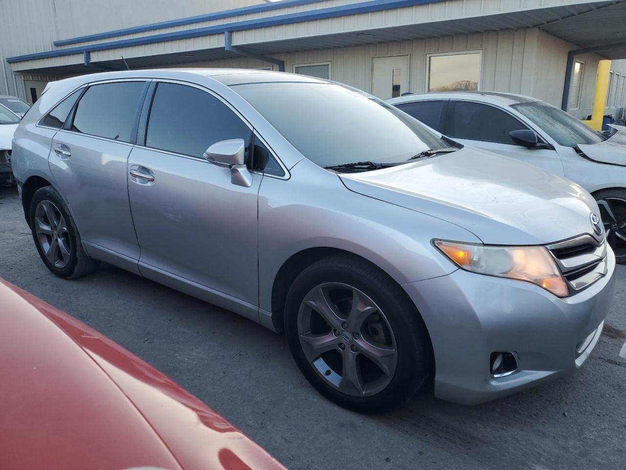 2013 TOYOTA VENZA LE - Фото 4