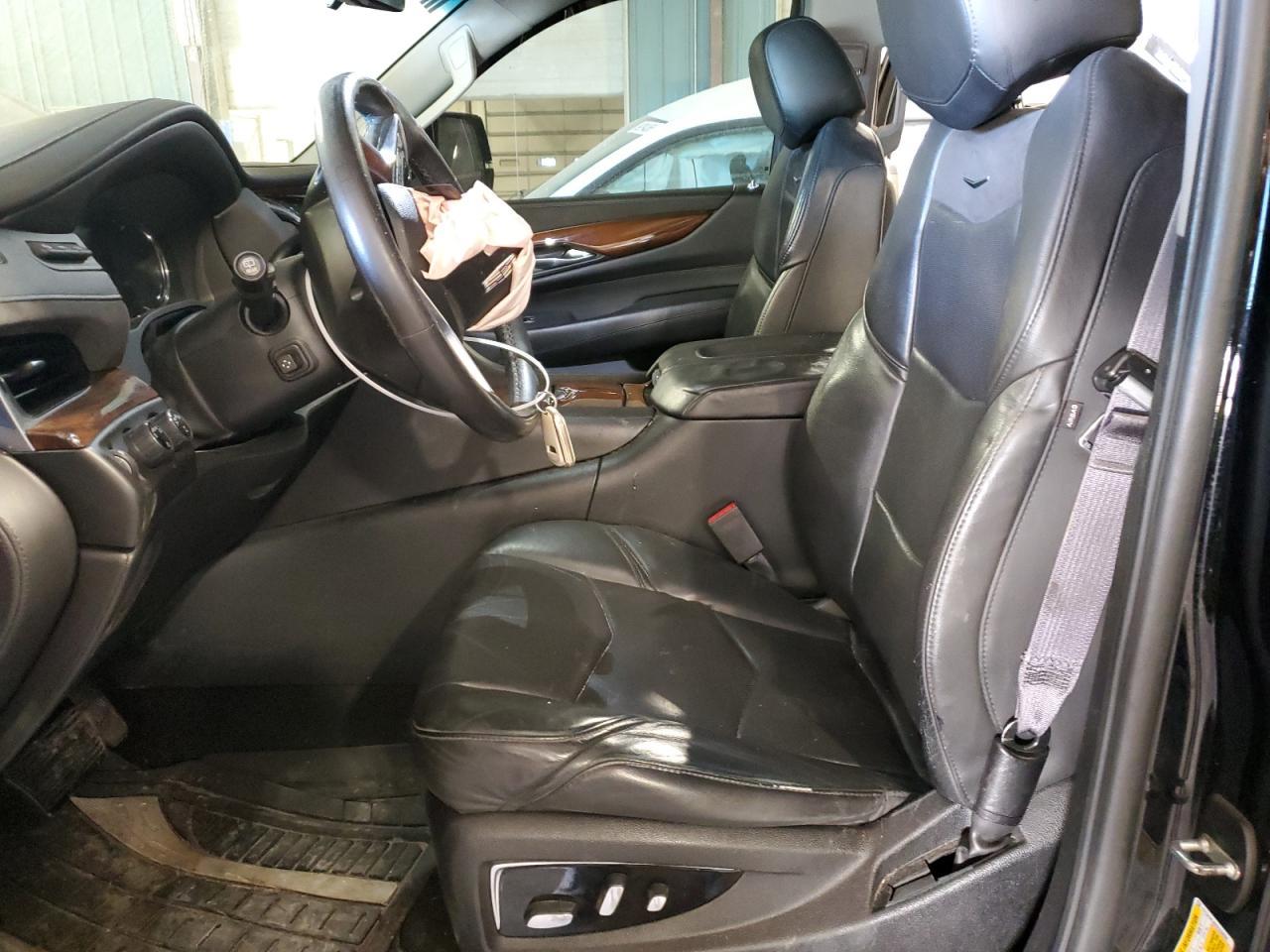 2017 CADILLAC ESCALADE E - Image 7