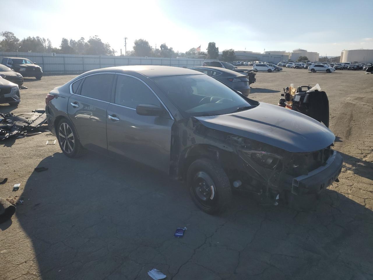 2017 NISSAN ALTIMA 2.5 - Image 4