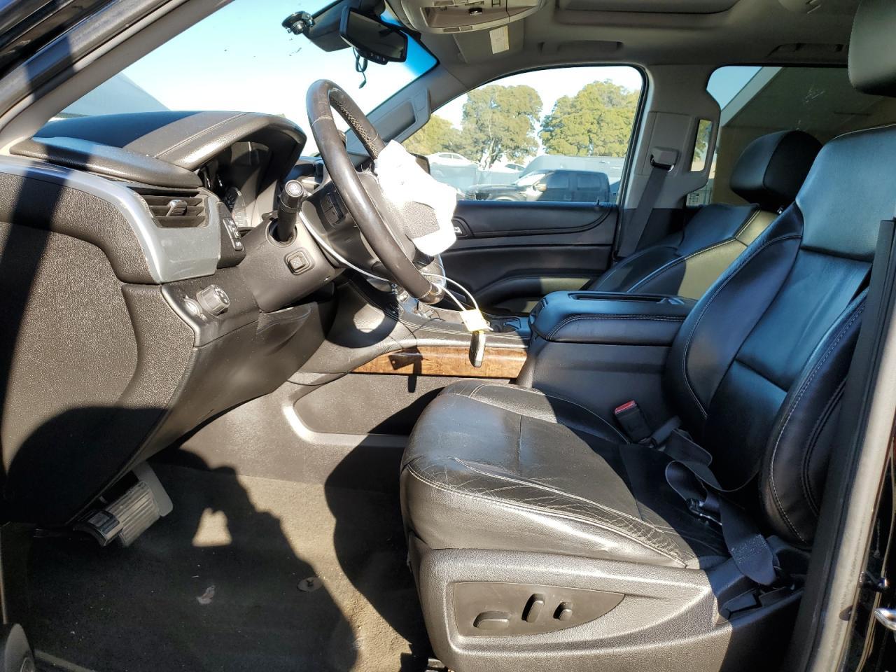 2015 CHEVROLET SUBURBAN C - Фото 7