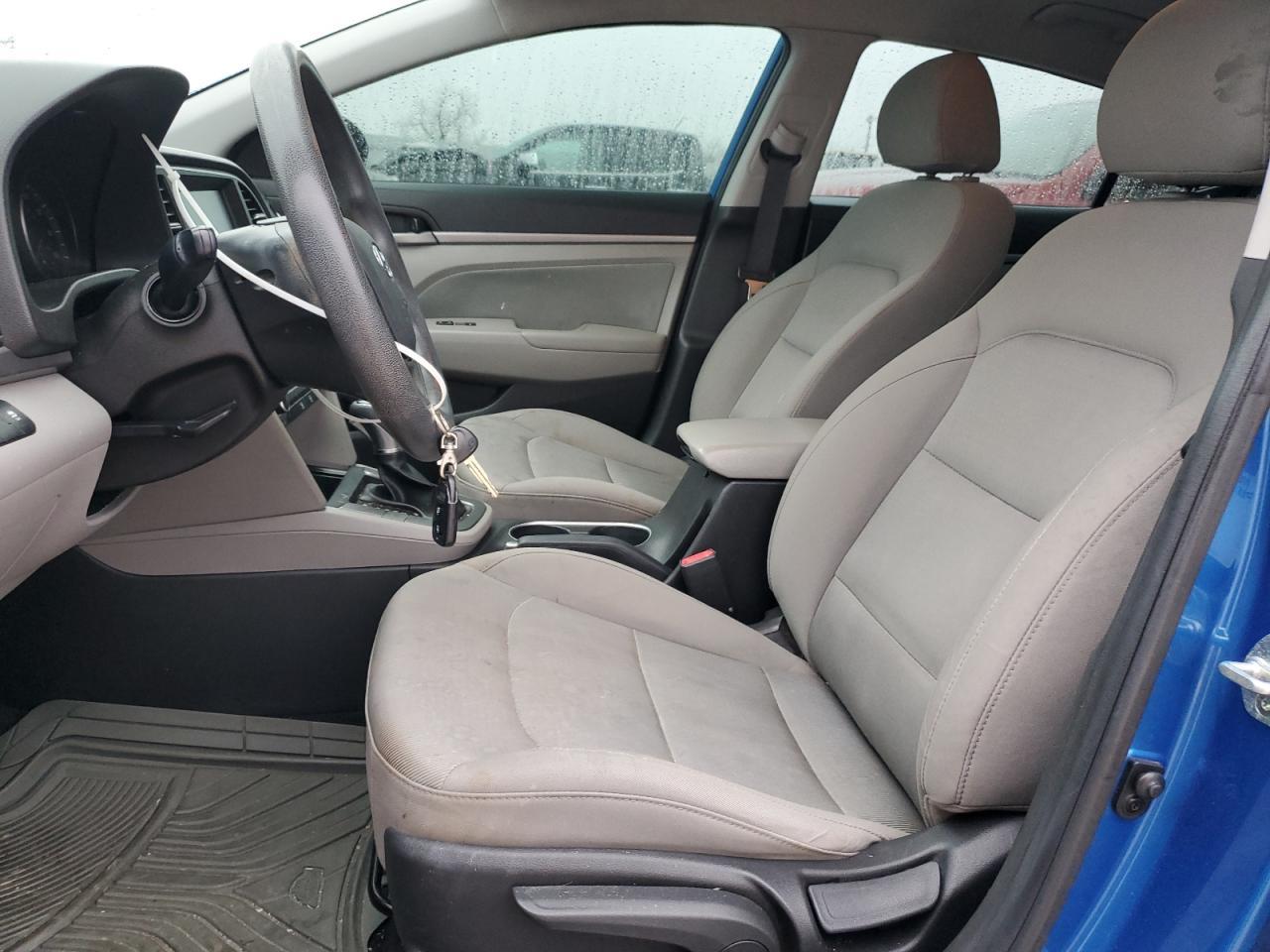2018 HYUNDAI ELANTRA SE - Фото 7