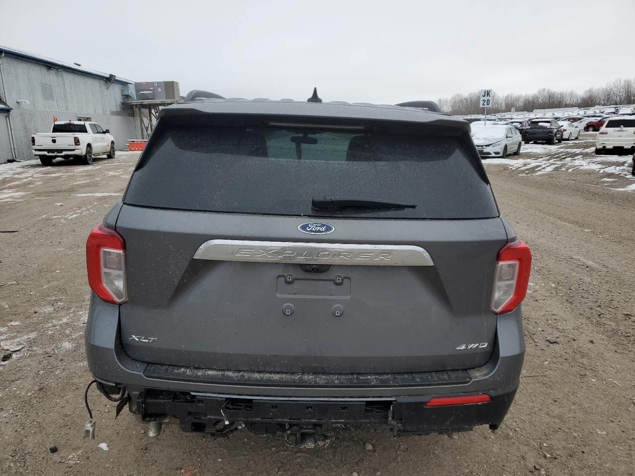 2023 FORD EXPLORER X - Image 6