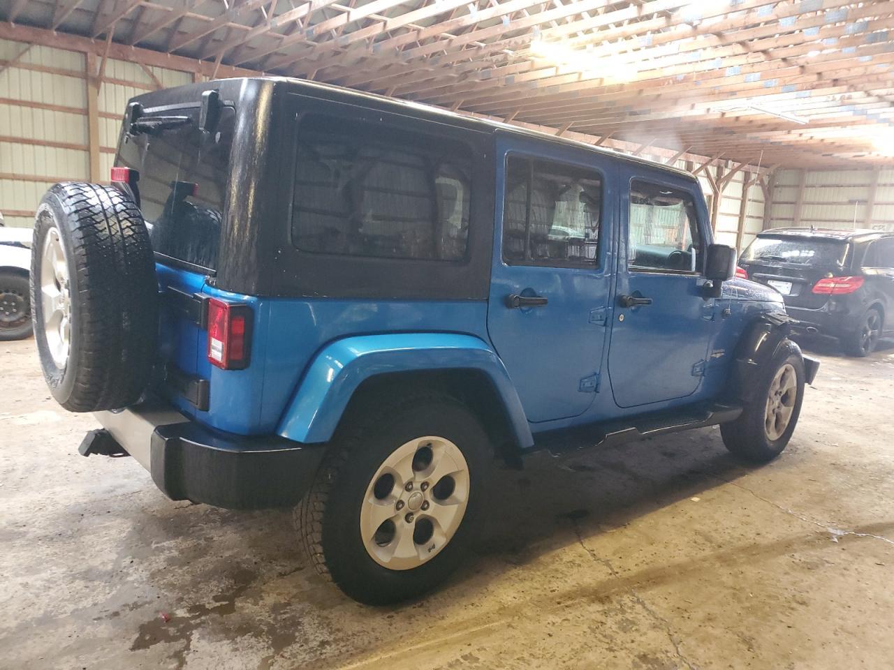 2014 JEEP WRANGLER U - Image 3