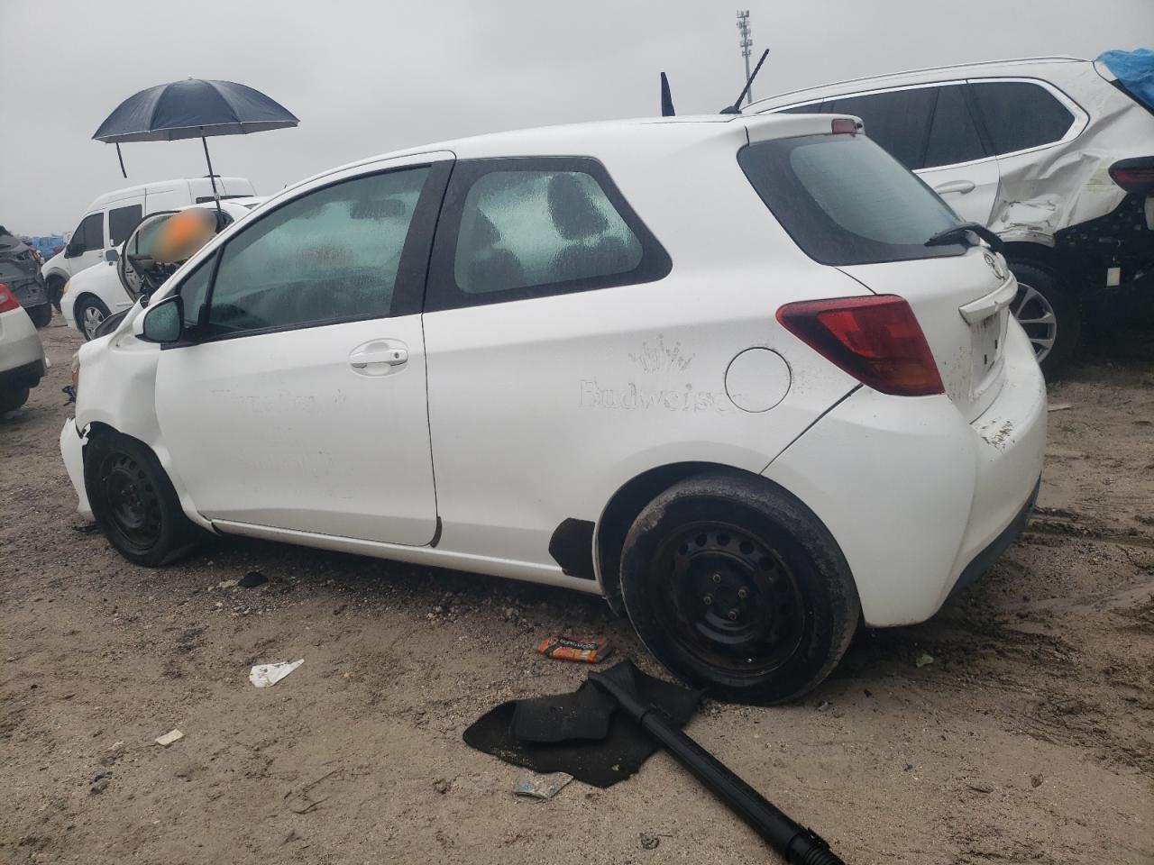 2015 TOYOTA YARIS - Фото 2