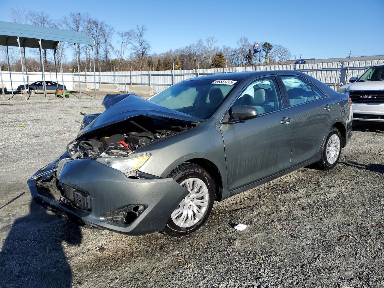 2014 TOYOTA CAMRY L