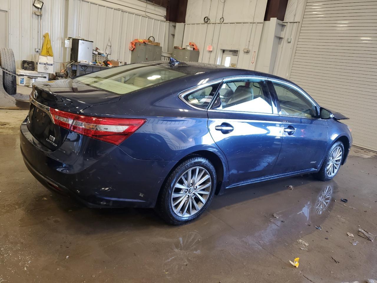 2016 TOYOTA AVALON HYB - Image 3