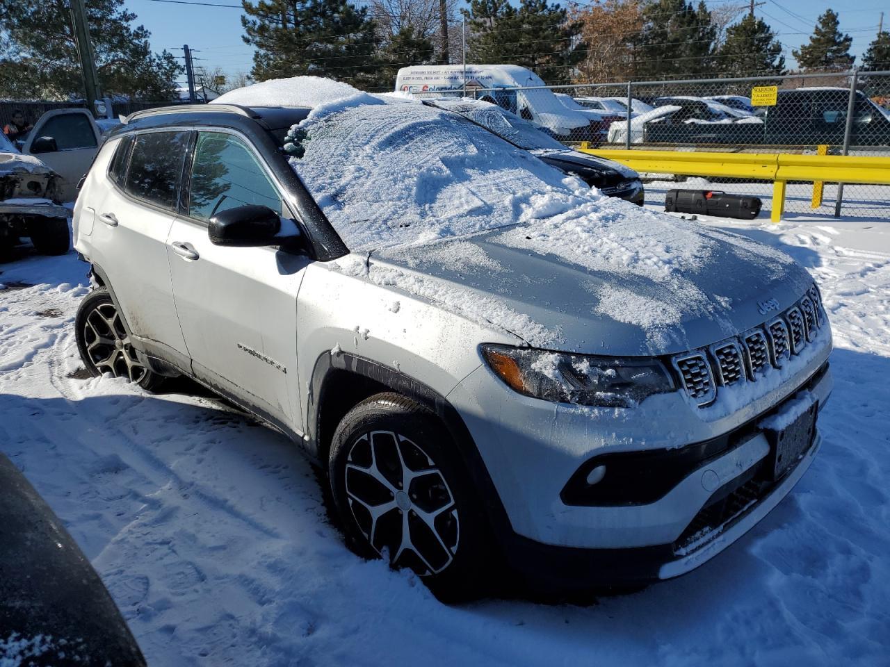 2024 JEEP COMPASS LI - Image 4