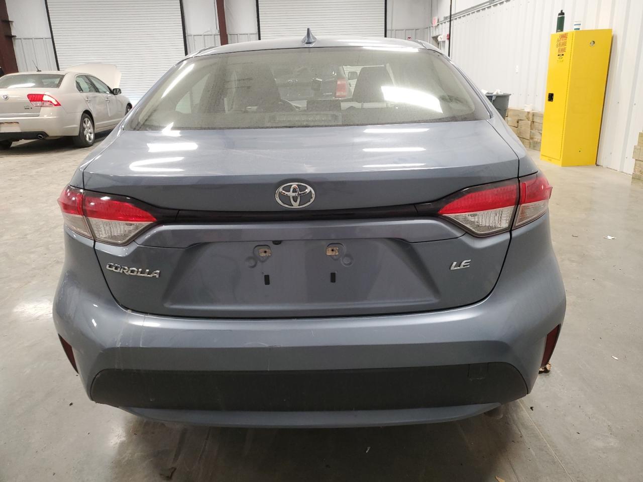 2022 TOYOTA COROLLA LE - Фото 6