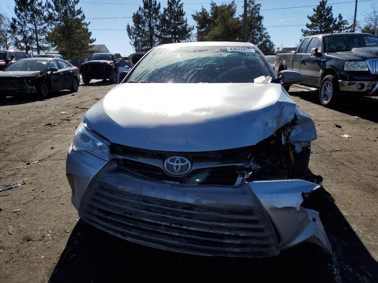 2017 TOYOTA CAMRY LE - Фото 5