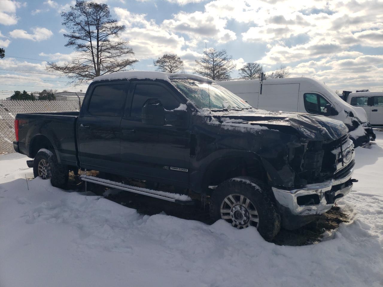 2017 FORD F250 SUPER - Image 4