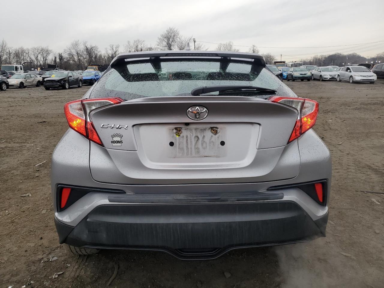 2018 TOYOTA C-HR XLE - Image 6