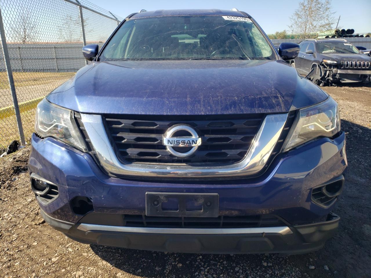 2017 NISSAN PATHFINDER - Фото 5